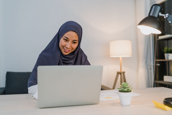 beautiful-asia-muslim-lady-headscarf Aloe Mind Malaysia | Mental Healthcare Services in Malaysia and Singapore
